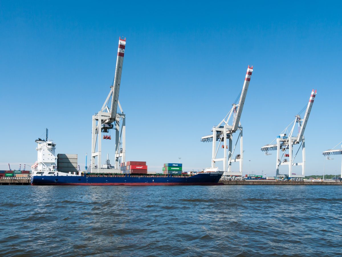 Terminal à conteneurs, port de Hambourg